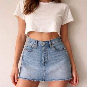 Levis Two Horses Icon Skirt Blue Denim Button Fly Mini Raw Hem Size 25